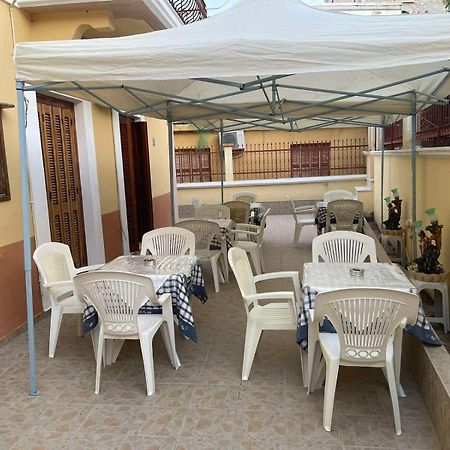 סימי Villa Pinotsi מראה חיצוני תמונה