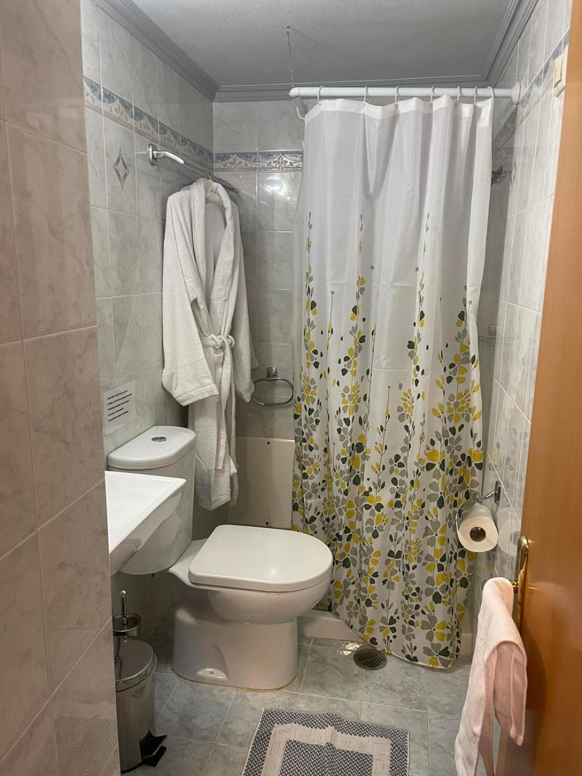 סימי Villa Pinotsi מראה חיצוני תמונה