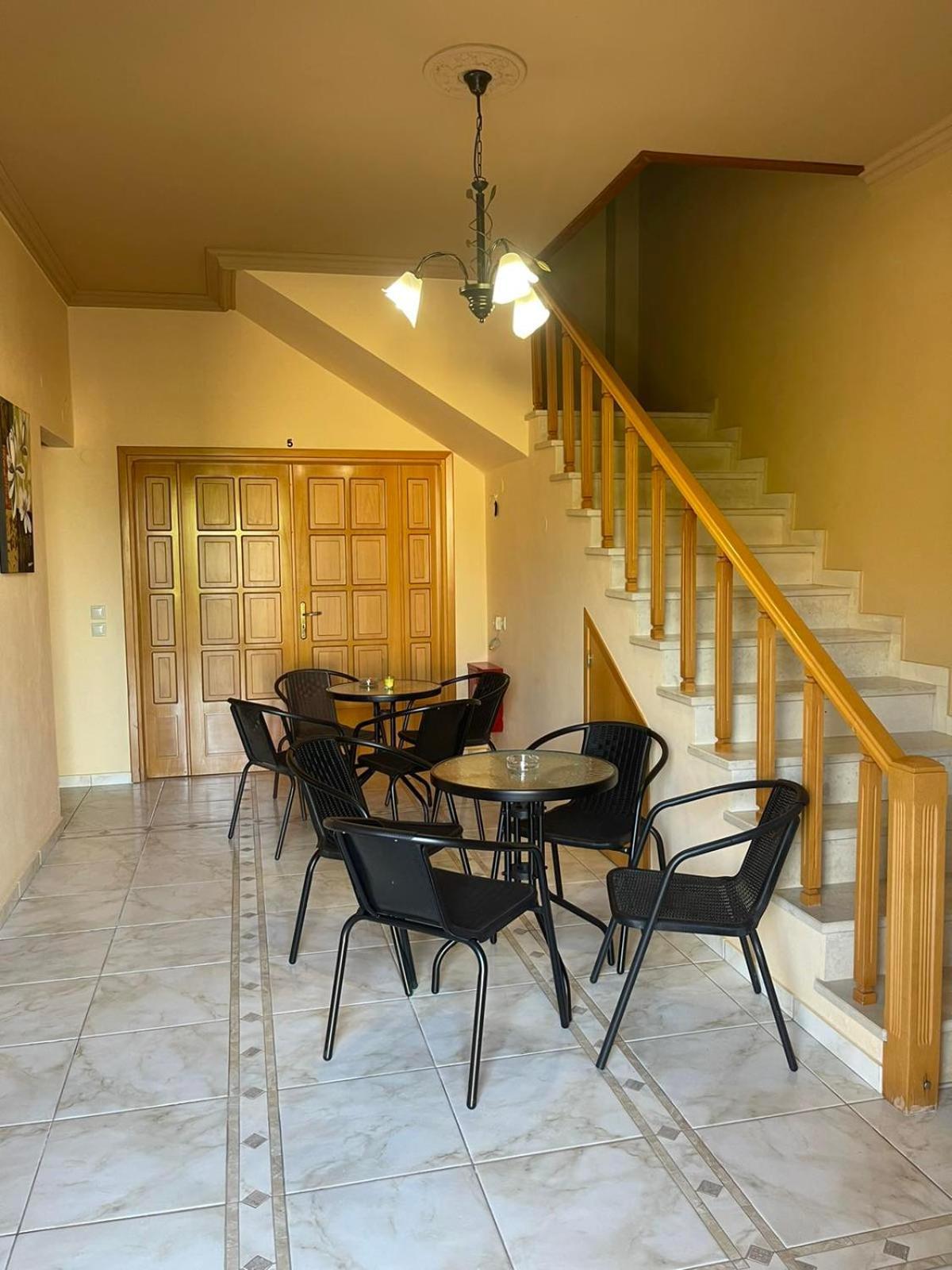 סימי Villa Pinotsi מראה חיצוני תמונה