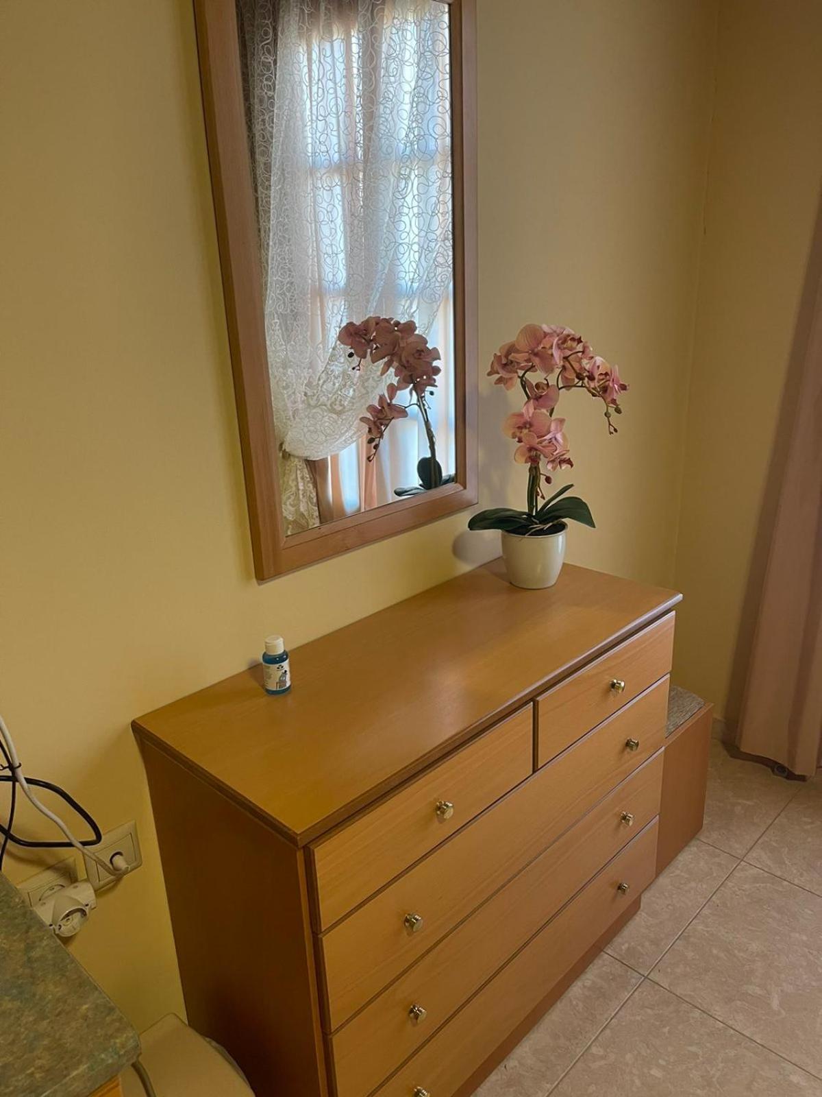 סימי Villa Pinotsi מראה חיצוני תמונה
